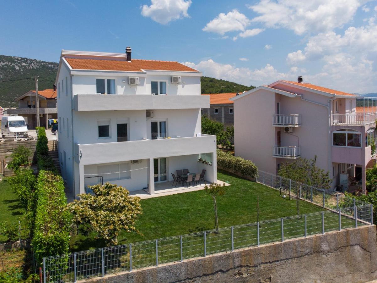 Apartmani Mate Neum Exteriör bild