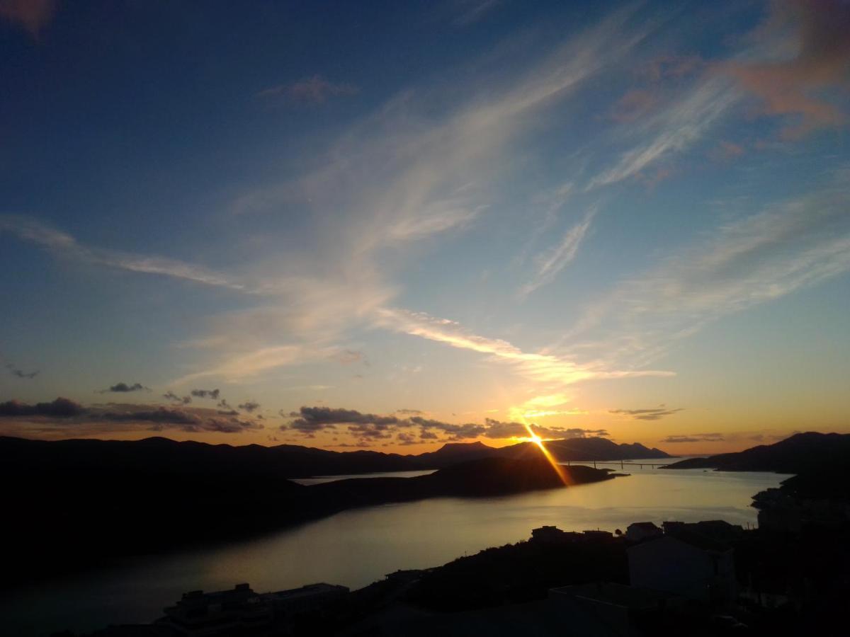 Apartmani Mate Neum Exteriör bild