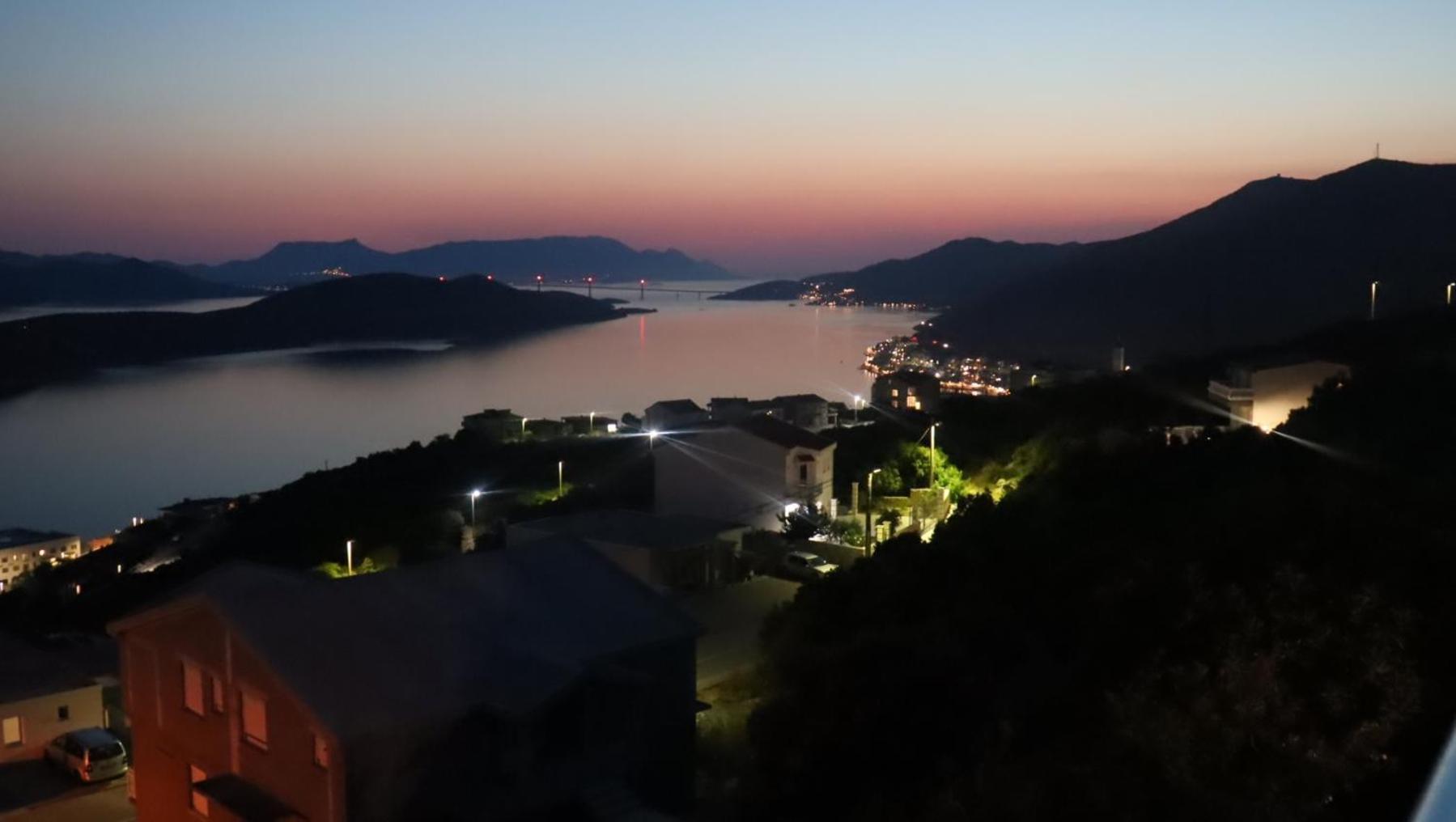 Apartmani Mate Neum Exteriör bild